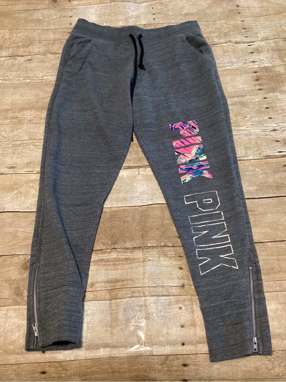 PINK Victoria's Secret Women’sGray Jogger Pants with Multicolor Logo